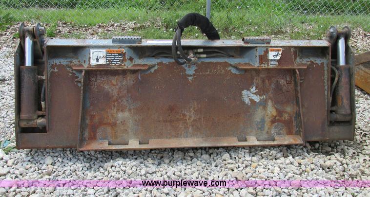 image for item AC9441 Case 72"W combination skid steer bucket