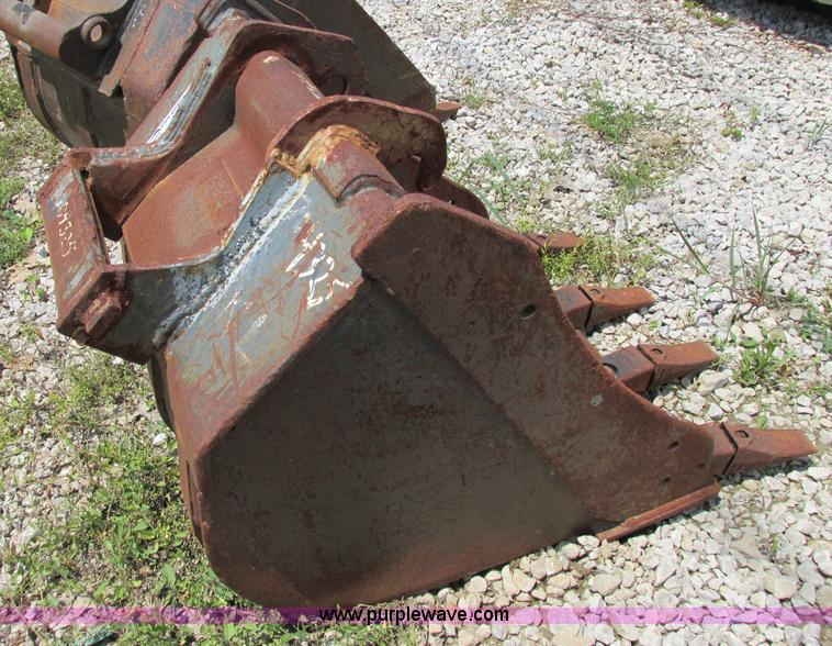 image for item AC9452 Bobcat 30" trenching bucket