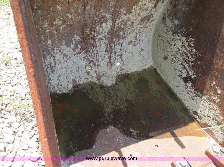 image for item AC9452 Bobcat 30" trenching bucket