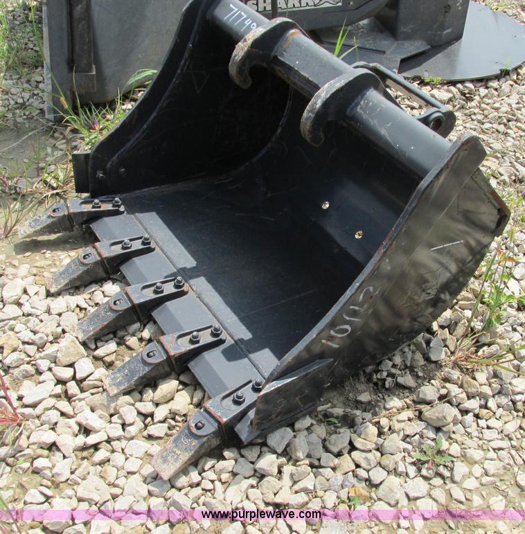 image for item AC9453 Bobcat 30"W trenching bucket