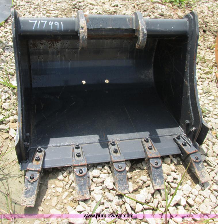 image for item AC9453 Bobcat 30"W trenching bucket