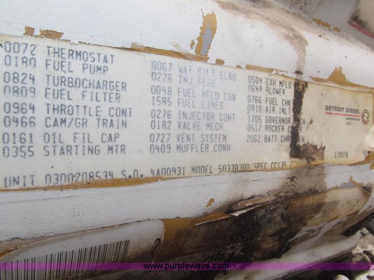 image for item AE9469 1989 Detroit Diesel 353 three cylinder turbo diesel engine