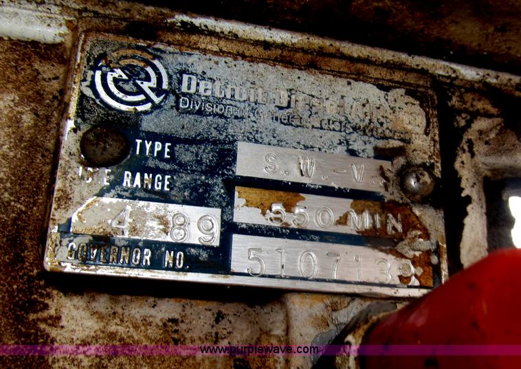 image for item AE9469 1989 Detroit Diesel 353 three cylinder turbo diesel engine