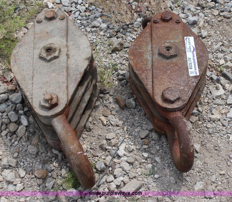 image for item AU9228 (2) assorted crane blocks