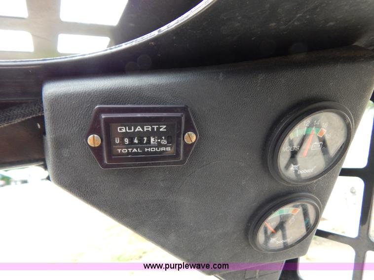 image for item AW9227 2006 Bobcat 463 skid steer