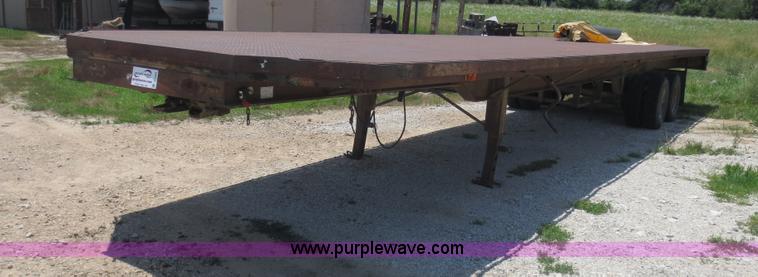 image for item D5994 1980 Heff 40' trailer