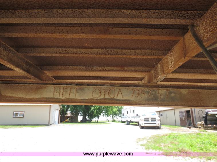 image for item D5994 1980 Heff 40' trailer