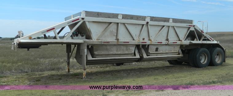 image for item D6014 1967 Beall double hopper belly dump trailer