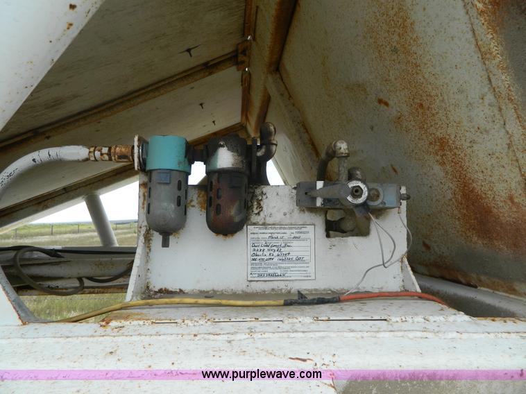 image for item D6014 1967 Beall double hopper belly dump trailer