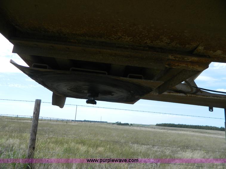 image for item D6014 1967 Beall double hopper belly dump trailer