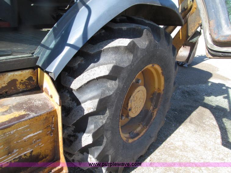 image for item D7442 1996 Case 580 Super L backhoe