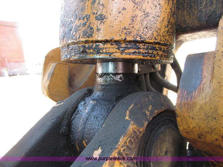 image for item D7442 1996 Case 580 Super L backhoe