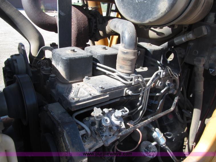 image for item D7442 1996 Case 580 Super L backhoe