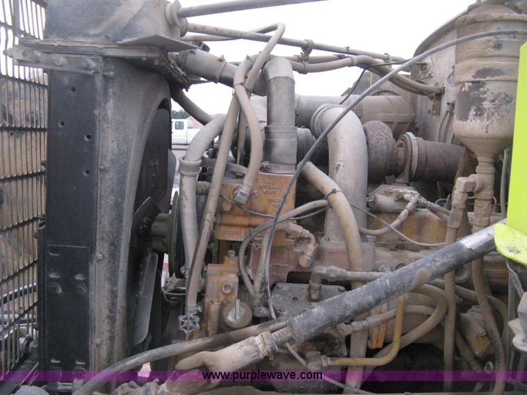 image for item D8496 1977 White Western Star water tanker truck