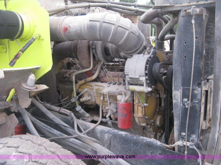 image for item D8496 1977 White Western Star water tanker truck