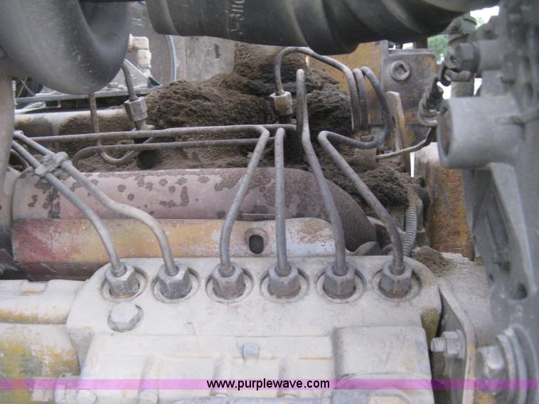 image for item D8496 1977 White Western Star water tanker truck