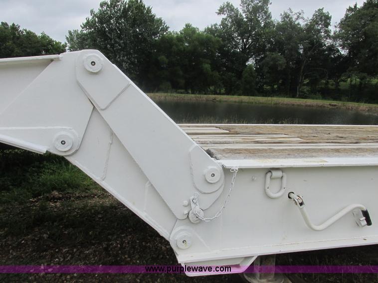 image for item E7292 1976 Load King mechanical fold down neck trailer