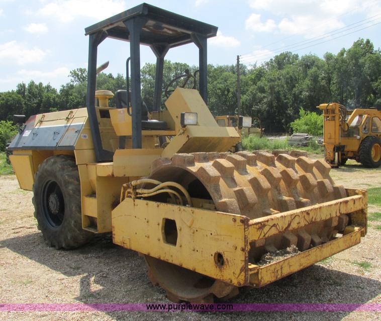 image for item E7303 Galion PD66A articulated compactor