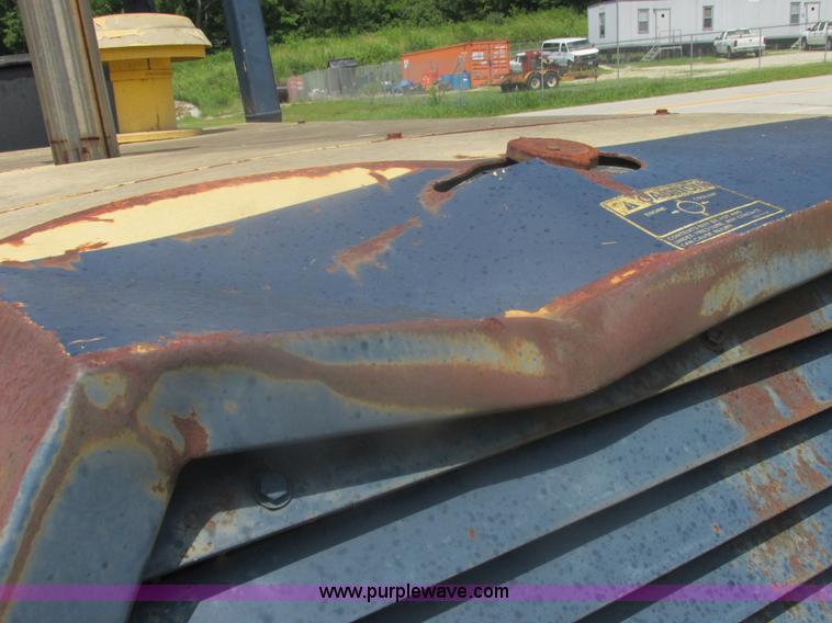 image for item E7303 Galion PD66A articulated compactor