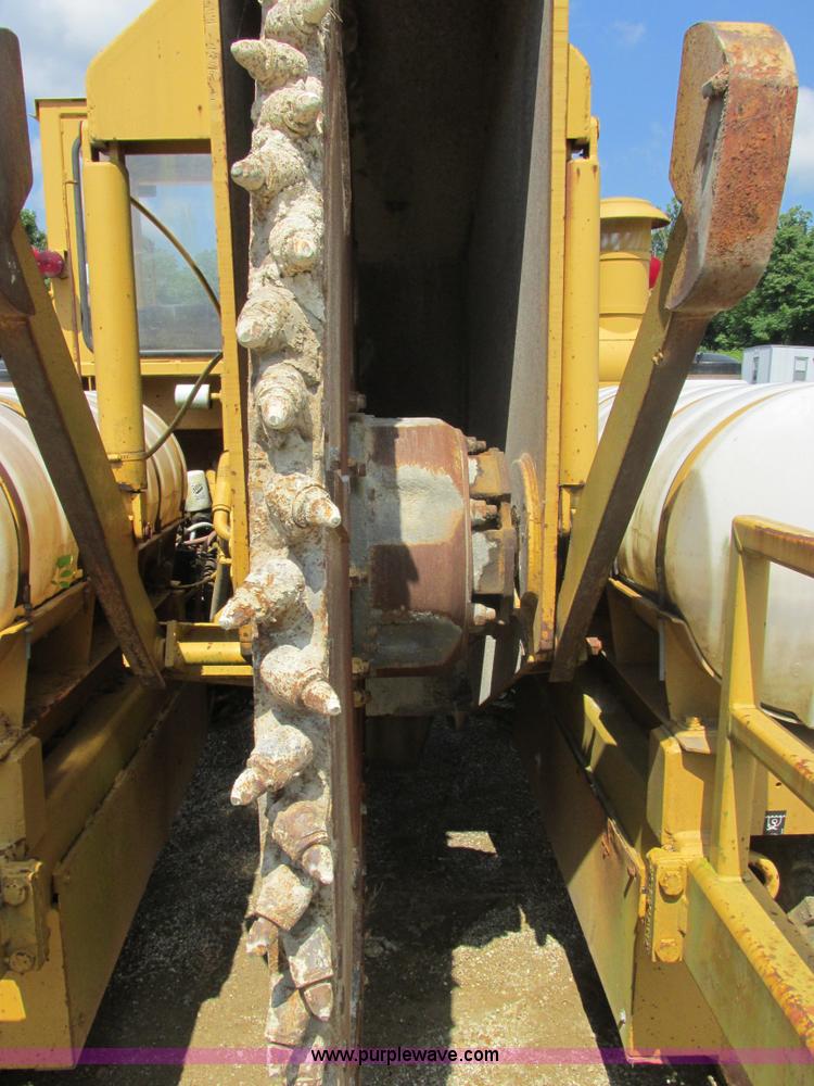 image for item E7305 1990 Vermeer CC135-84 rock/concrete saw