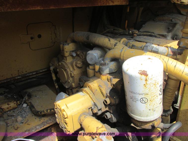 image for item E7305 1990 Vermeer CC135-84 rock/concrete saw