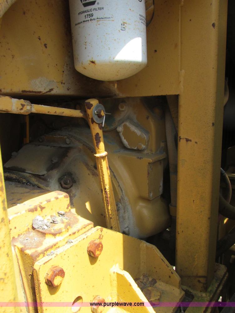 image for item E7305 1990 Vermeer CC135-84 rock/concrete saw