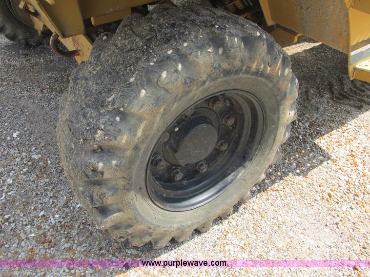 image for item E7305 1990 Vermeer CC135-84 rock/concrete saw