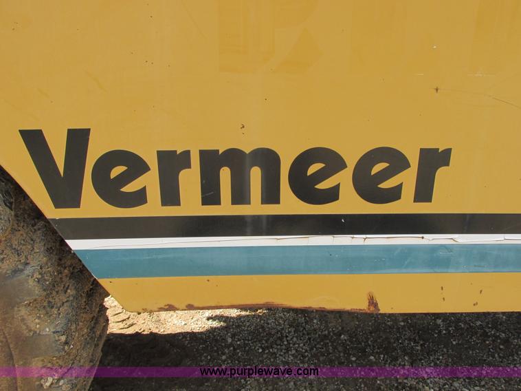 image for item E7305 1990 Vermeer CC135-84 rock/concrete saw