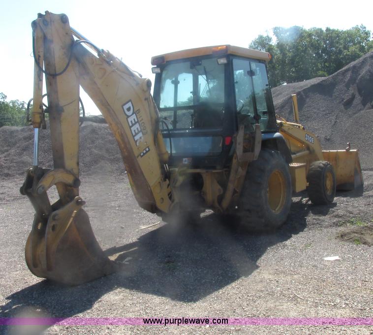 image for item E7307 1999 John Deere 310E backhoe