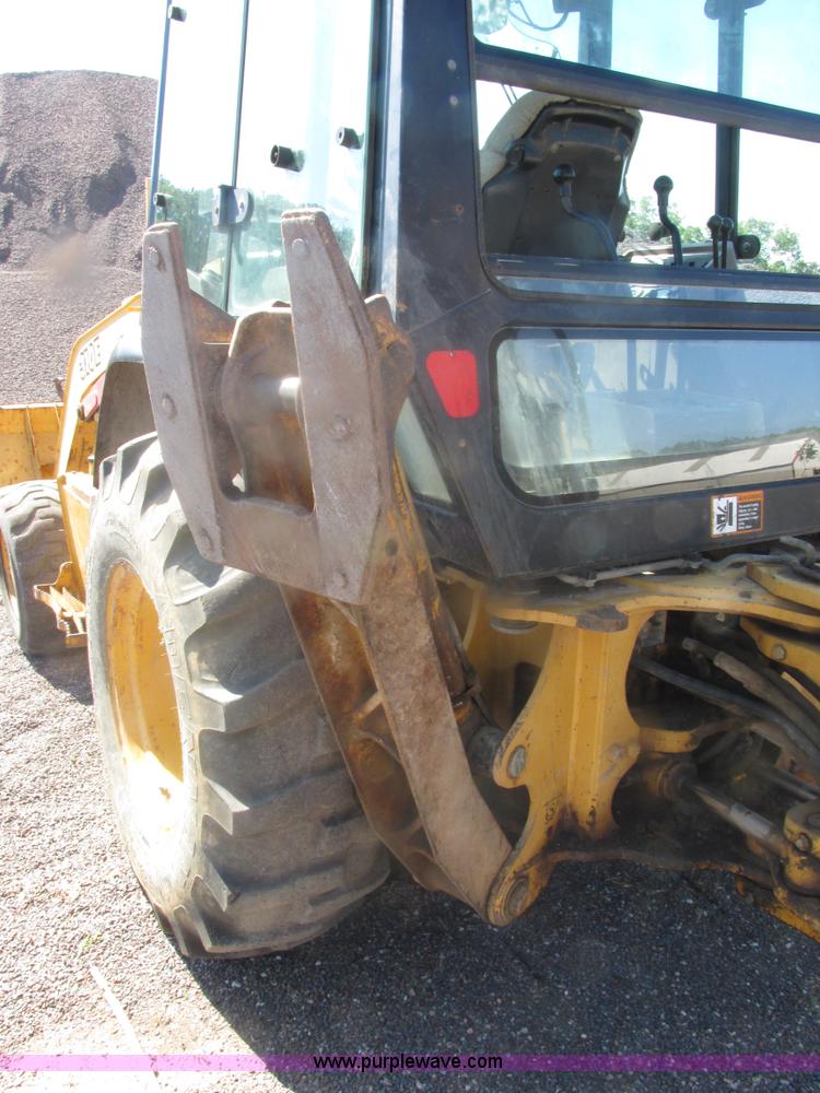 image for item E7307 1999 John Deere 310E backhoe