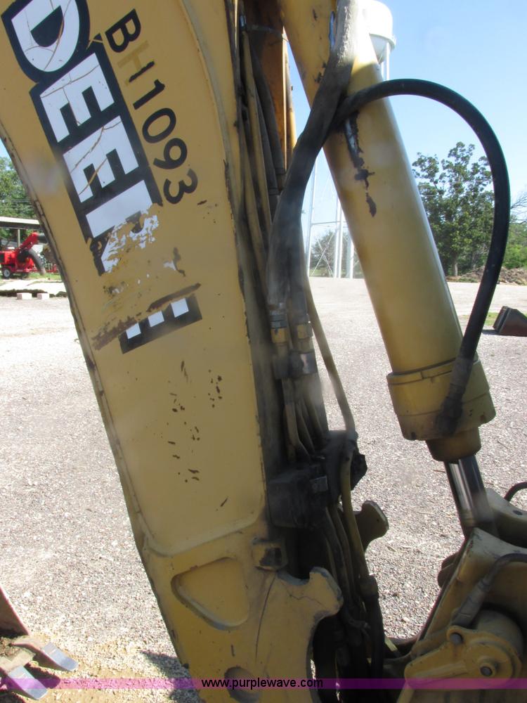 image for item E7307 1999 John Deere 310E backhoe