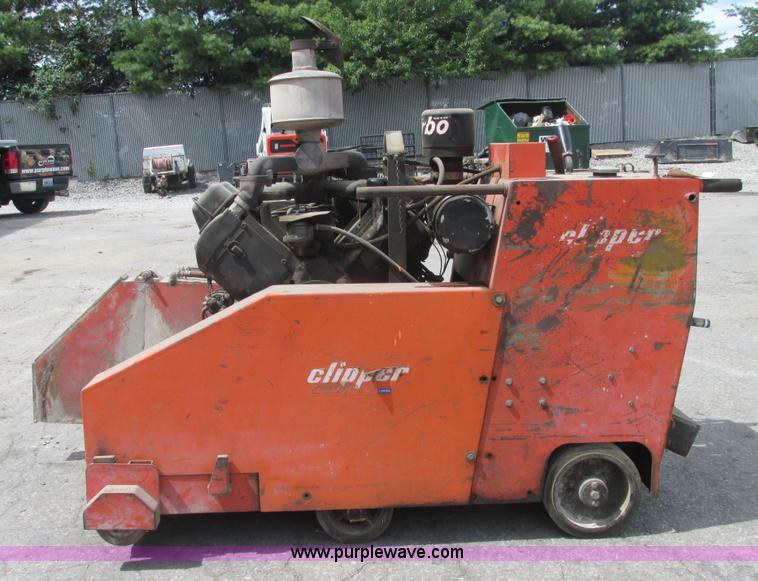 image for item E7308 Norton C65B-KGV 36" concrete saw