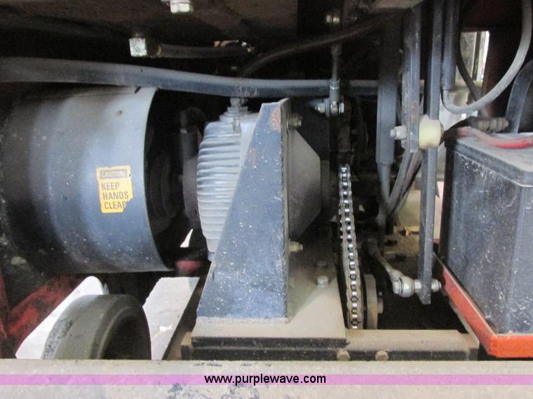 image for item E7308 Norton C65B-KGV 36" concrete saw