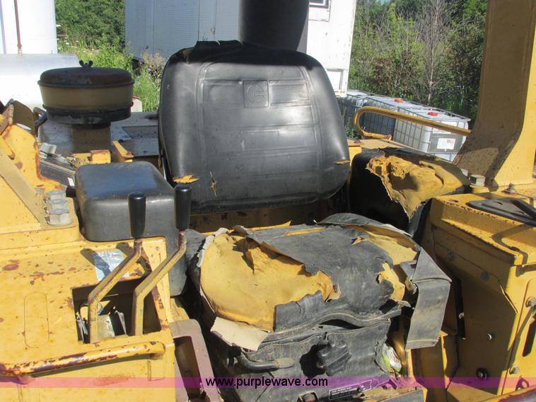 image for item E7313 1994 Caterpillar 963 LGP track loader