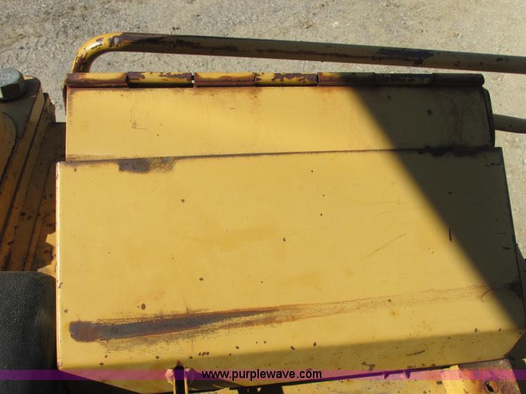 image for item E7313 1994 Caterpillar 963 LGP track loader