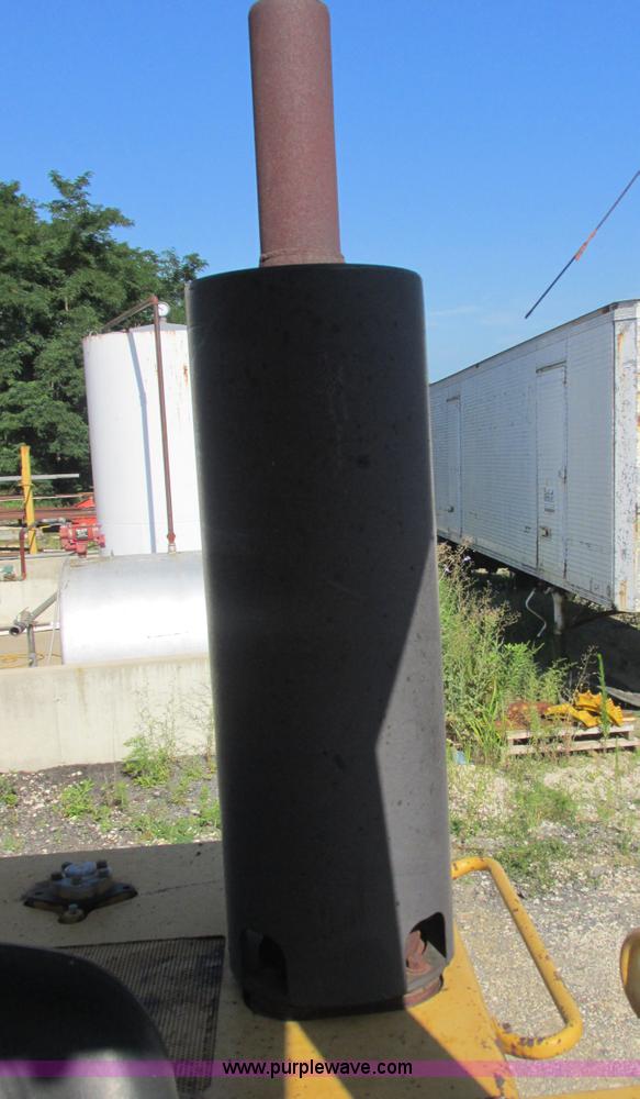 image for item E7313 1994 Caterpillar 963 LGP track loader