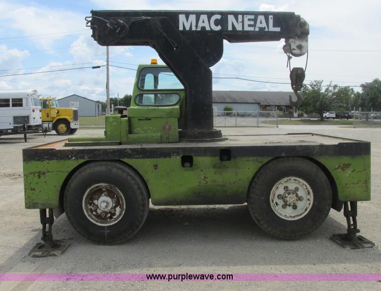 image for item E7315 Drott 85RM2 carry deck crane