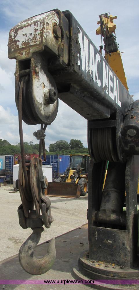 image for item E7315 Drott 85RM2 carry deck crane