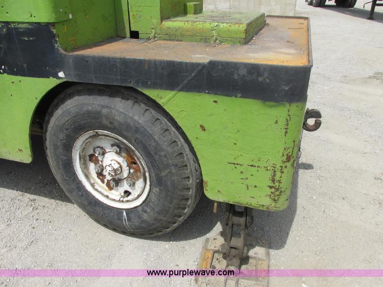 image for item E7315 Drott 85RM2 carry deck crane