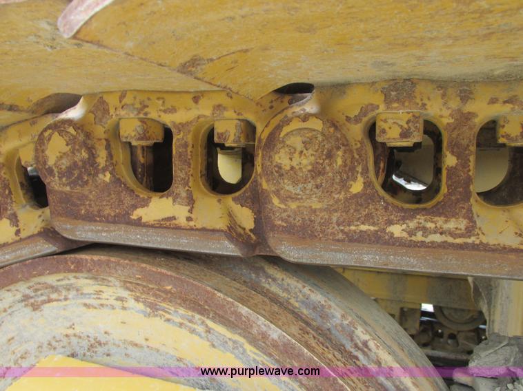 image for item E7316 2001 Caterpillar 963C track loader