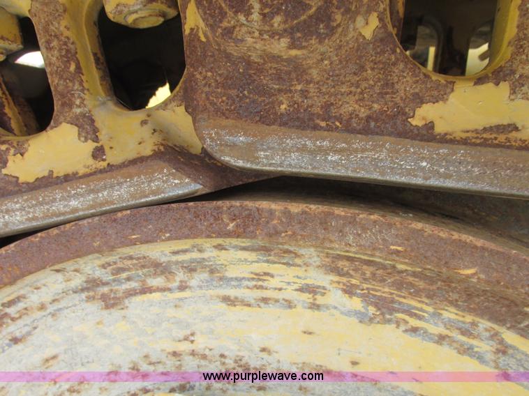 image for item E7316 2001 Caterpillar 963C track loader