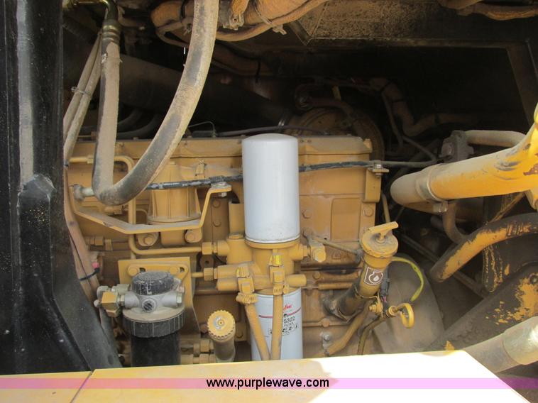 image for item E7316 2001 Caterpillar 963C track loader