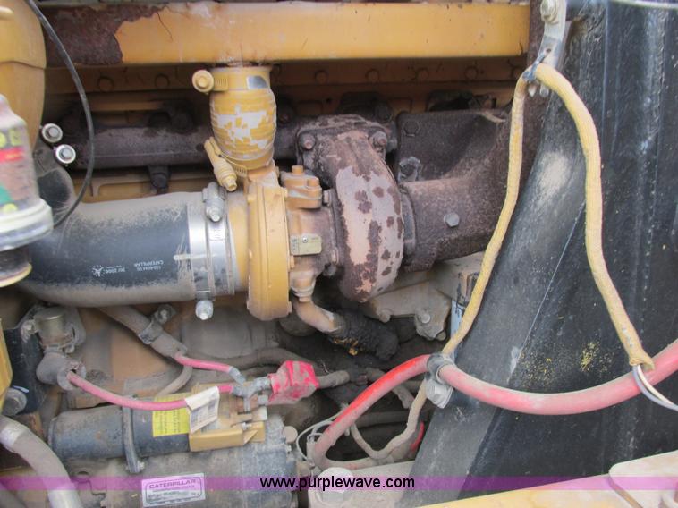 image for item E7316 2001 Caterpillar 963C track loader