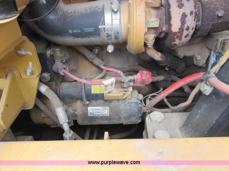 image for item E7316 2001 Caterpillar 963C track loader