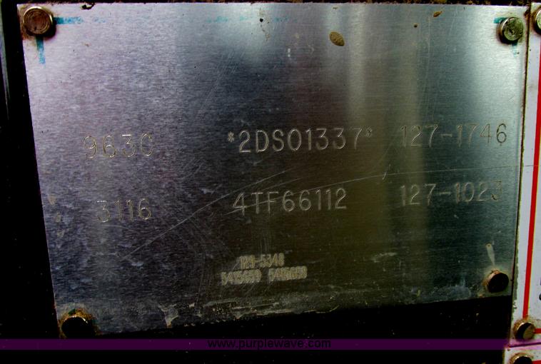 image for item E7316 2001 Caterpillar 963C track loader