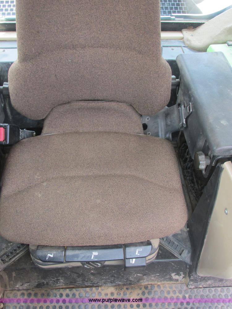 image for item E7316 2001 Caterpillar 963C track loader