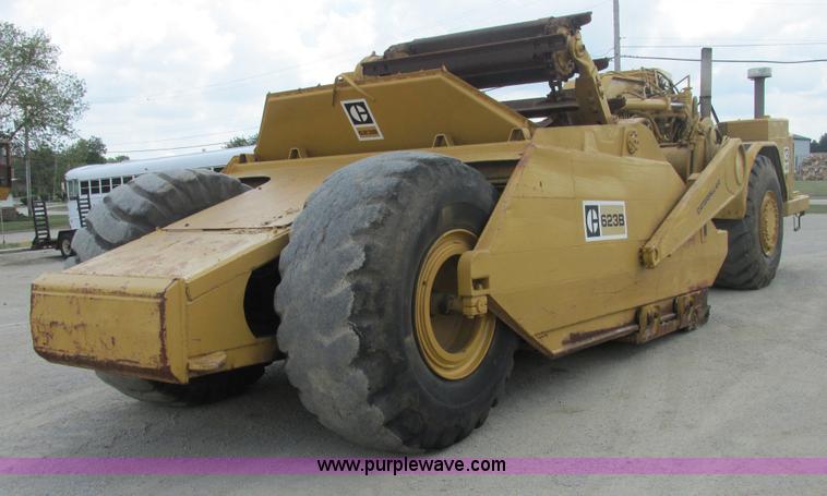 image for item E7317 Caterpillar 623B elevating scraper