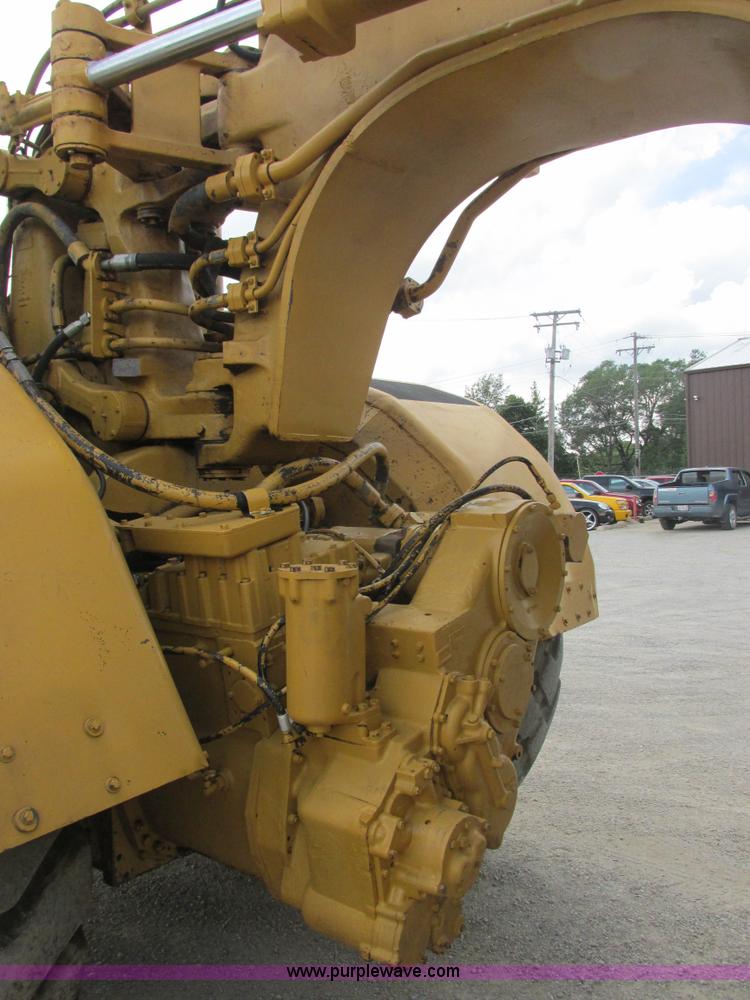 image for item E7317 Caterpillar 623B elevating scraper