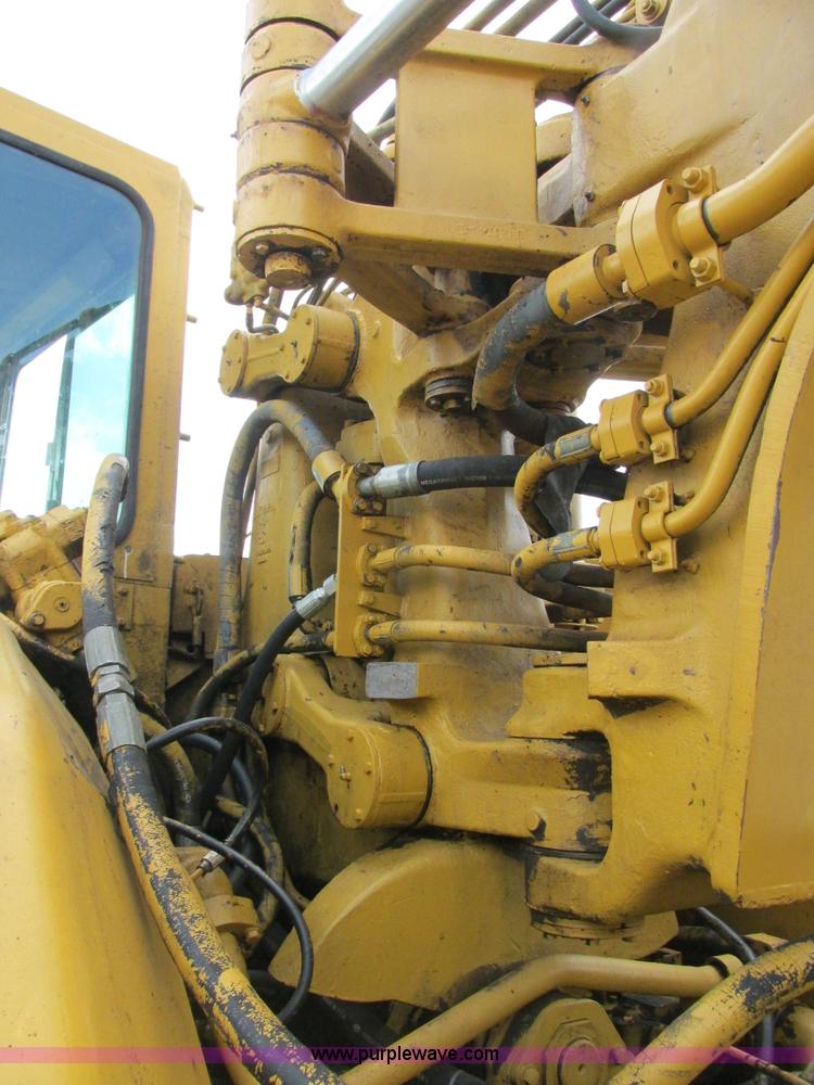 image for item E7317 Caterpillar 623B elevating scraper