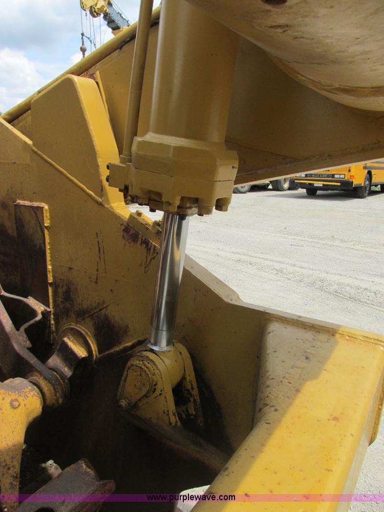 image for item E7317 Caterpillar 623B elevating scraper
